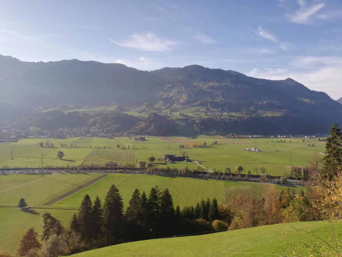 Ferienwohnung Mariella Hart im Zillertal Bagian luar foto